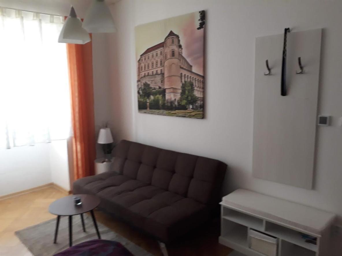 Penzion U Zabaka Mikulov Exterior foto