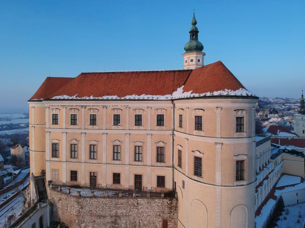 Penzion U Zabaka Mikulov Exterior foto